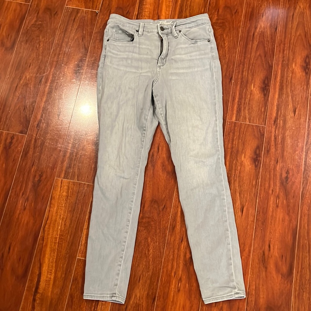 Universal thread, high rise, skinny jegging size 8, regular